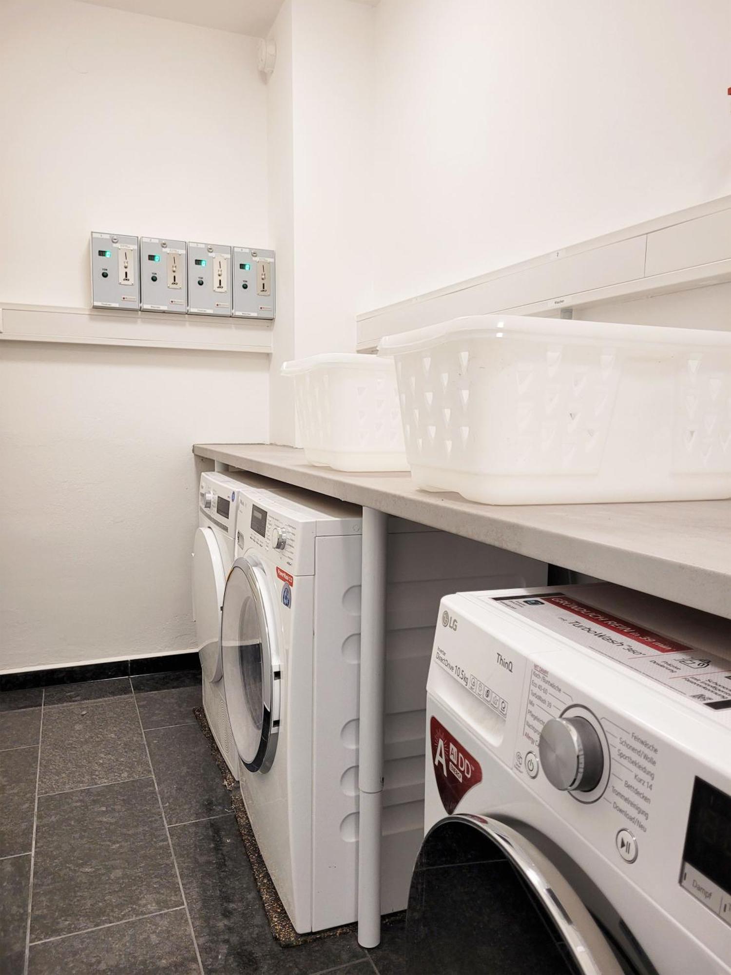 Gemuetliche & Moderne Ferienwohnung - Nur 7 Gehminuten Vom Strand Entfernt, Inklusive Parkplatz Und Gartenzugang シャルボイツ エクステリア 写真